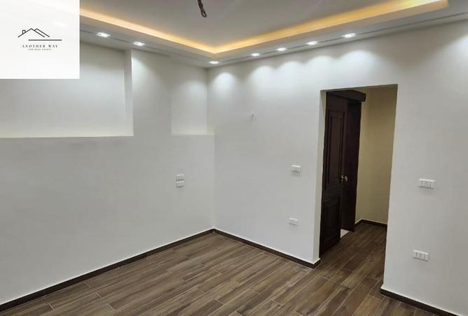 63382095 - صورة العقار 2