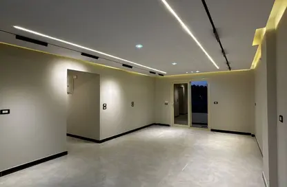 Apartment - 3 Bedrooms - 3 Bathrooms for sale in Tabarak - Zahraa El Maadi - Hay El Maadi - Cairo
