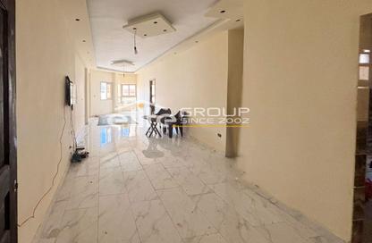 Apartment - 2 Bedrooms - 1 Bathroom for sale in Mostafa Kamel St. - Abu Qir - Hay Than El Montazah - Alexandria