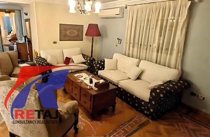 Apartment - 3 Bedrooms - 3 Bathrooms for rent in Mahmoud Awad St. - 6th Zone - Nasr City - Cairo