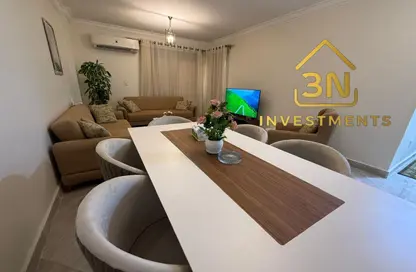 شقة - 3 غرف نوم - 3 حمامات للايجار في حى القرنفل - التجمع الخامس - مدينة القاهرة الجديدة - القاهرة