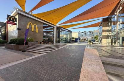 Restaurant - Studio - 2 Bathrooms for sale in Walk of Cairo - Sheikh Zayed Compounds - Sheikh Zayed City - Giza