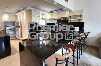 Penthouse - 3 Bedrooms - 3 Bathrooms for sale in Sarayat Al Maadi - Hay El Maadi - Cairo