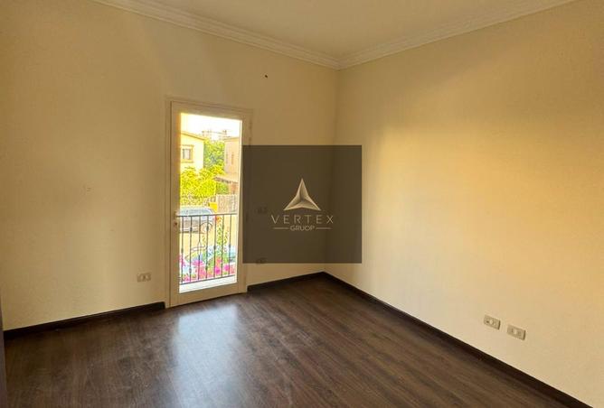 104048514 - Property Image 3