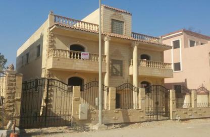 Villa - 6 Bedrooms - 4 Bathrooms for sale in Yasmine District - 14th District - Sheikh Zayed City - Giza