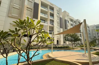 Apartment - 3 Bedrooms - 3 Bathrooms for sale in Swan Lake Residence - 5th Settlement Compounds - The 5th Settlement - New Cairo City - Cairo