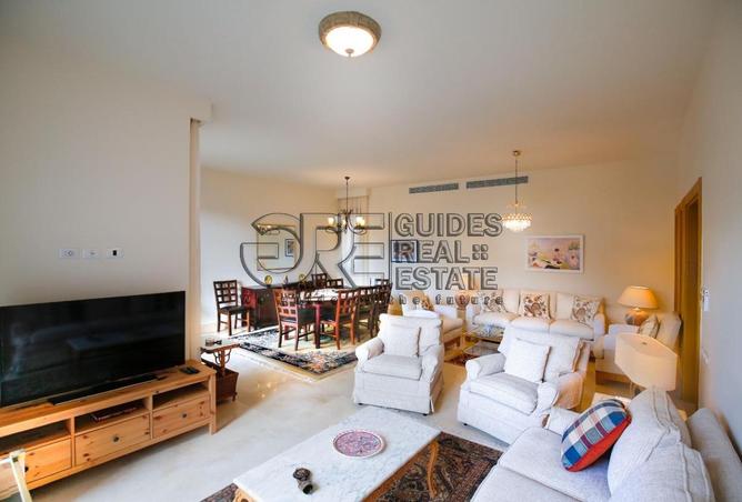 8518271 - Property Image 2