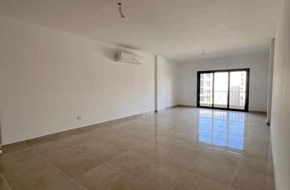 Apartment - 3 Bedrooms - 3 Bathrooms for sale in Moon Residences - Fifth Square - The 5th Settlement - New Cairo City - Cairo