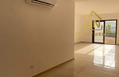 Apartment - 2 Bedrooms - 2 Bathrooms for rent in Moon Residences - Fifth Square - The 5th Settlement - New Cairo City - Cairo