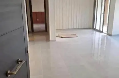 شقة - 3 غرف نوم - 3 حمامات للبيع في فيلدج ويست - كمبوندات الشيخ زايد - الشيخ زايد - الجيزة