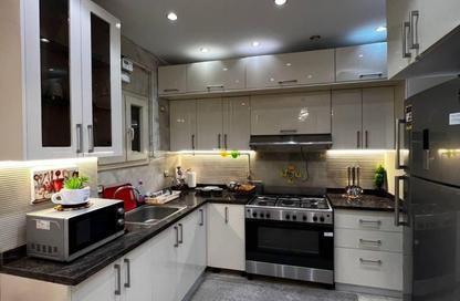 Apartment - 3 Bedrooms - 3 Bathrooms for rent in Mostashareen - North Investors Area - New Cairo City - Cairo