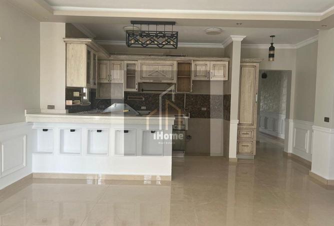 72183030 - Property Image 3