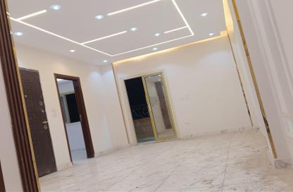 Apartment - 3 Bedrooms - 2 Bathrooms for sale in 3rd District - 6 October City - Giza
