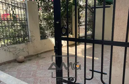 شقة - 4 غرف نوم - 2 حمامات للايجار في مسجد فاطمة الشربتلي - الحي الثالث - التجمع الخامس - مدينة القاهرة الجديدة - القاهرة