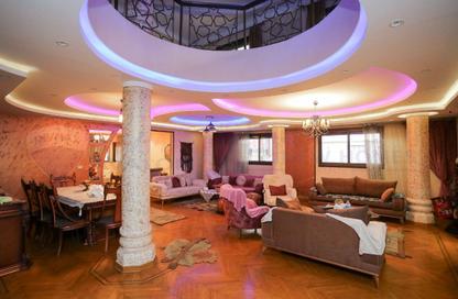 Duplex - 5 Bedrooms - 5 Bathrooms for sale in Azarita - Hay Wasat - Alexandria
