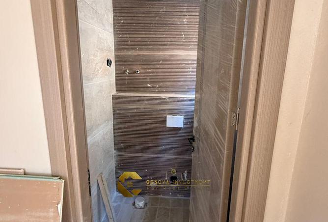 82605186 - Property Image 3