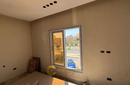 Apartment - 4 Bedrooms - 2 Bathrooms for sale in 13th District - Sheikh Zayed City - Giza Apartment - 4 Bedrooms - 2 Bathrooms for sale in 13th District - Sheikh Zayed City - Giza