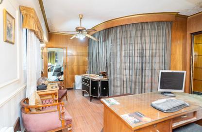 Apartment - 3 Bedrooms - 1 Bathroom for sale in Al Kanesa Al Angelaya St. - Stanley - Hay Sharq - Alexandria Apartment - 3 Bedrooms - 1 Bathroom for sale in Al Kanesa Al Angelaya St. - Stanley - Hay Sharq - Alexandria