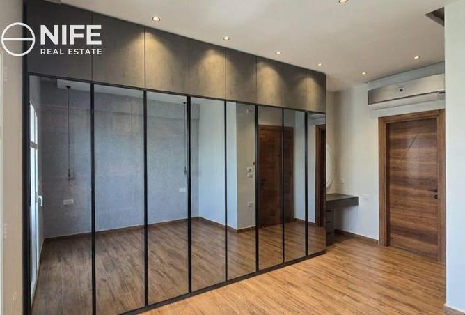 75398414 - Property Image 2
