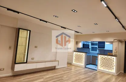 شقة - 2 غرف نوم - 2 حمامات للبيع في امتداد الرحاب - الرحاب - مدينة القاهرة الجديدة - القاهرة