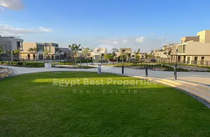 Apartment - 2 Bedrooms - 3 Bathrooms for sale in Mivida - 5th Settlement Compounds - The 5th Settlement - New Cairo City - Cairo