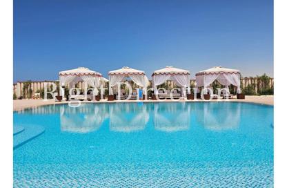 Chalet - 2 Bedrooms - 2 Bathrooms for sale in Mountain View - Ras Al Hekma - North Coast