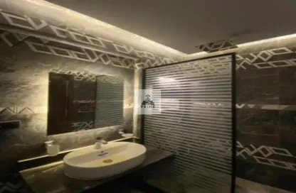 Apartment - 3 Bedrooms - 3 Bathrooms for rent in Mountain View iCity - 5th Settlement Compounds - The 5th Settlement - New Cairo City - Cairo