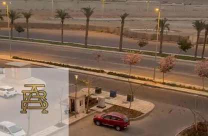 شقة - 3 غرف نوم - 2 حمامات للبيع في B12 - مدينتي - القاهرة