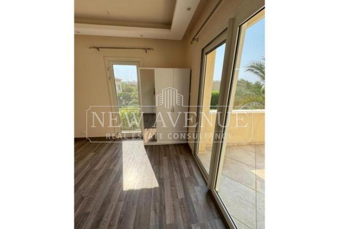 80260406 - Property Image 2