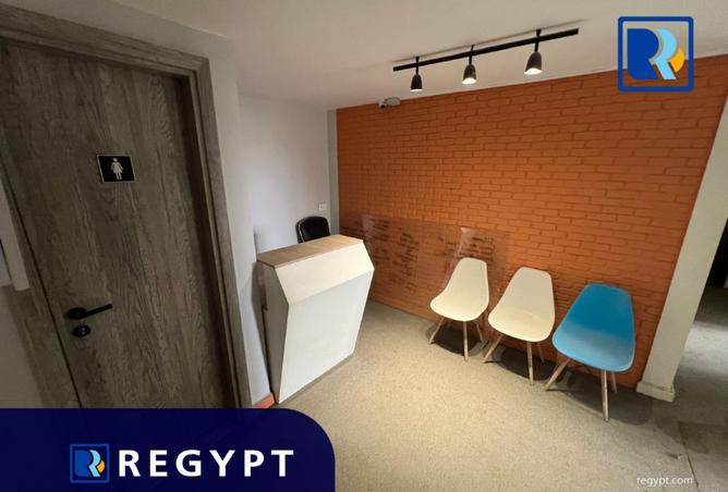 98824188 - Property Image 2