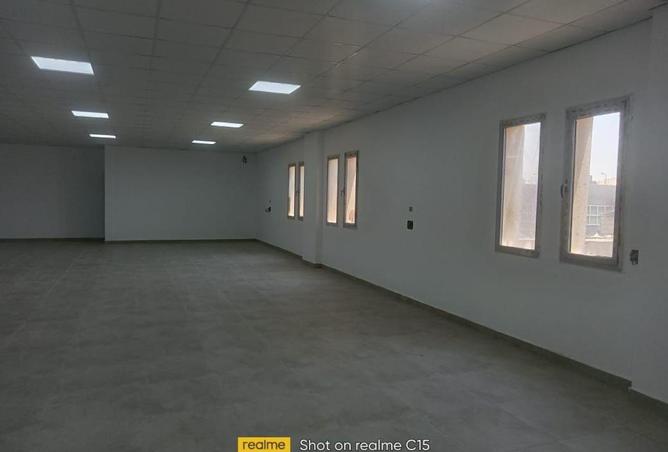 2P7ISoMlKfQ - صورة العقار 3