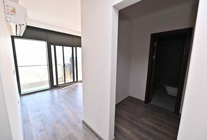 8687973 - Property Image 3