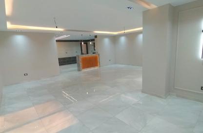 Apartment - 3 Bedrooms - 2 Bathrooms for rent in Street 200 - Degla - Hay El Maadi - Cairo