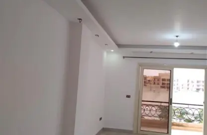 Apartment - 3 Bedrooms - 2 Bathrooms for rent in Al Khamayel city - Sheikh Zayed Compounds - Sheikh Zayed City - Giza