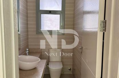 Apartment - 2 Bedrooms - 2 Bathrooms for rent in Palm Hills Village Gate - South Investors Area - New Cairo City - Cairo