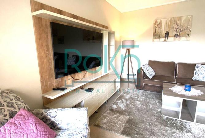 8573751 - Property Image 3