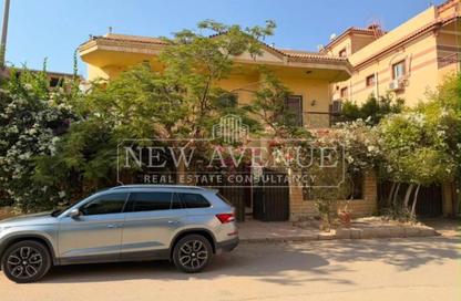 Villa - 4 - 4 for sale in 2nd Neighborhood - 2nd District East - Shorouk City - Cairo