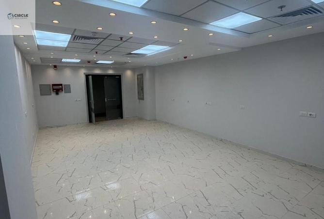 61438812 - Property Main Image