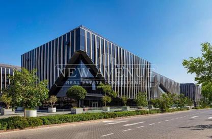 Office Space - Studio - 2 Bathrooms for sale in Sodic East - 6th District - New Heliopolis - Cairo