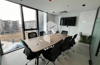 Office Space - Studio - 2 Bathrooms for rent in Hyde Park Business District Mall - South Teseen St. - The 5th Settlement - New Cairo City - Cairo