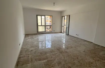 Apartment - 2 Bedrooms - 1 Bathroom for sale in El Rehab Extension - Al Rehab - New Cairo City - Cairo