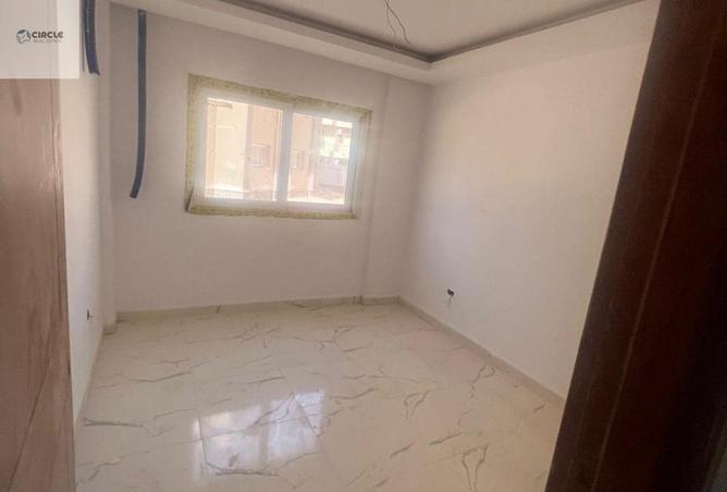 70622757 - صورة العقار 2