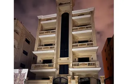 Apartment - 2 Bedrooms - 2 Bathrooms for sale in Al Nawadi St - Hadayek October - 6 October City - Giza