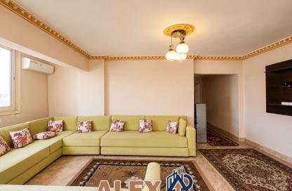 Apartment - 3 Bedrooms - 2 Bathrooms for rent in Kafr Abdo St. - Kafr Abdo - Roushdy - Hay Sharq - Alexandria Apartment - 3 Bedrooms - 2 Bathrooms for rent in Kafr Abdo St. - Kafr Abdo - Roushdy - Hay Sharq - Alexandria