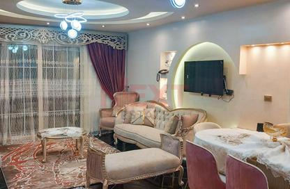 Apartment - 3 Bedrooms - 1 Bathroom for sale in Gamela Abou Hred St. - Seyouf - Hay Awal El Montazah - Alexandria