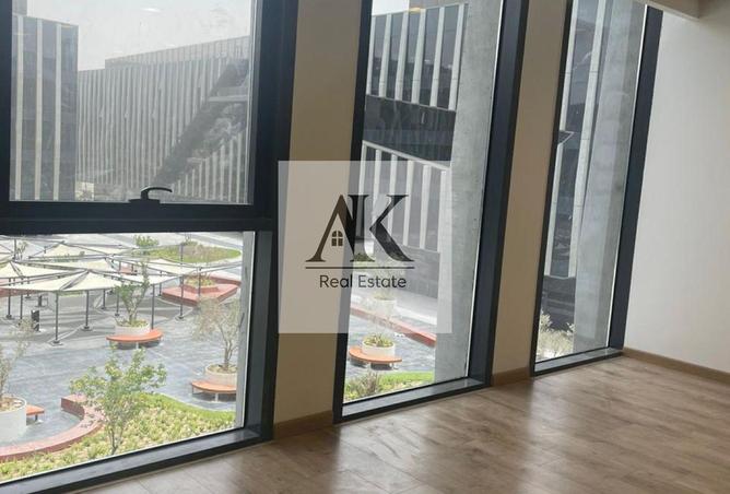 102060366 - Property Image 2