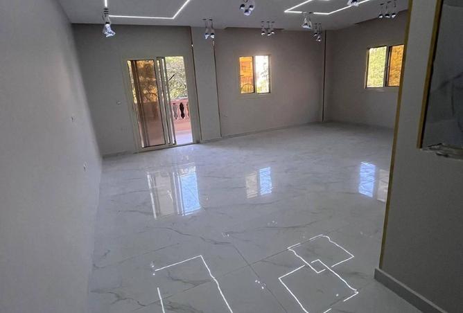 73772136 - Property Image 2