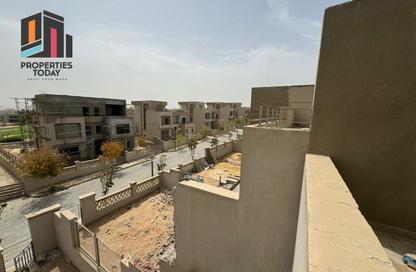 تاون هاوس - 4 غرف نوم - 4 حمامات للبيع في جولف فيوز - طريق مصر اسكندرية الصحراوي - مدينة 6 أكتوبر - الجيزة