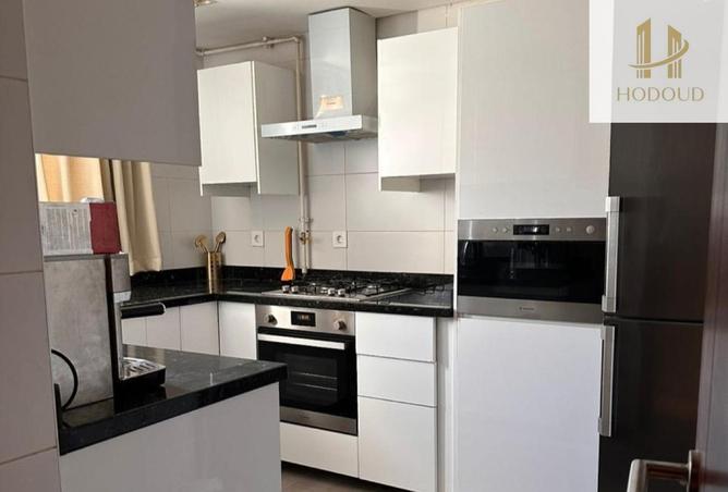 98832377 - Property Main Image
