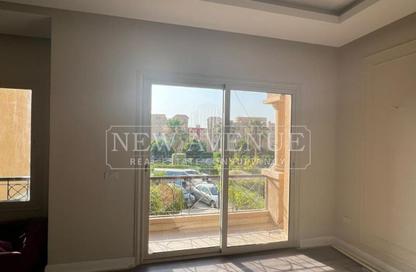 Apartment - 2 Bedrooms - 3 Bathrooms for sale in Mena Residence - South Investors Area - New Cairo City - Cairo Apartment - 2 Bedrooms - 3 Bathrooms for sale in Mena Residence - South Investors Area - New Cairo City - Cairo